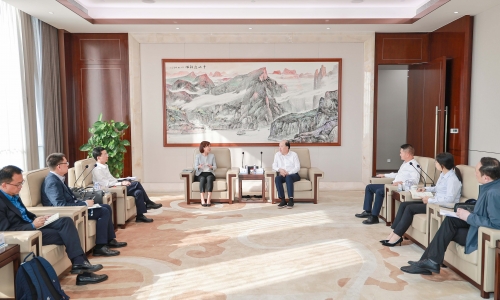 中国农业银行新加坡分行总经理郭薇莅临NG集团调研