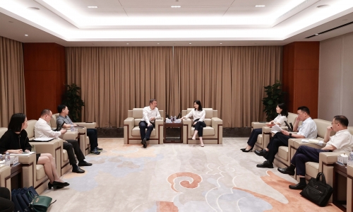 中国银行江苏省分行副行长吴骏莅临NG集团调研