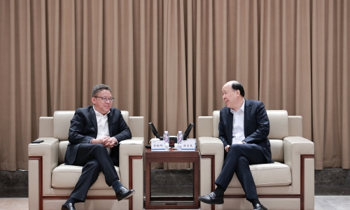 兴业银行荆门分行行长俞；暂傲貼G集团调研