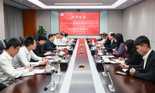 平凉市人民当局代市长李玉成莅临NG集团调研